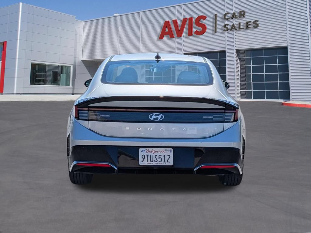 Used 2025 Hyundai Sonata SEL FWD image 7