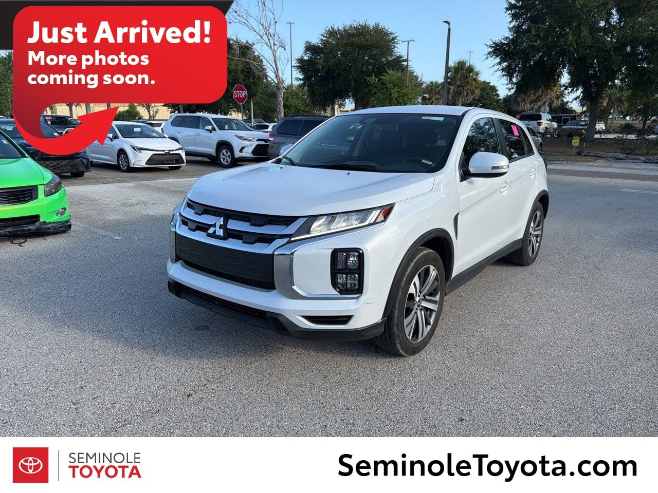 Used 2025 Mitsubishi Outlander Sport SE AWD/4WD image 1