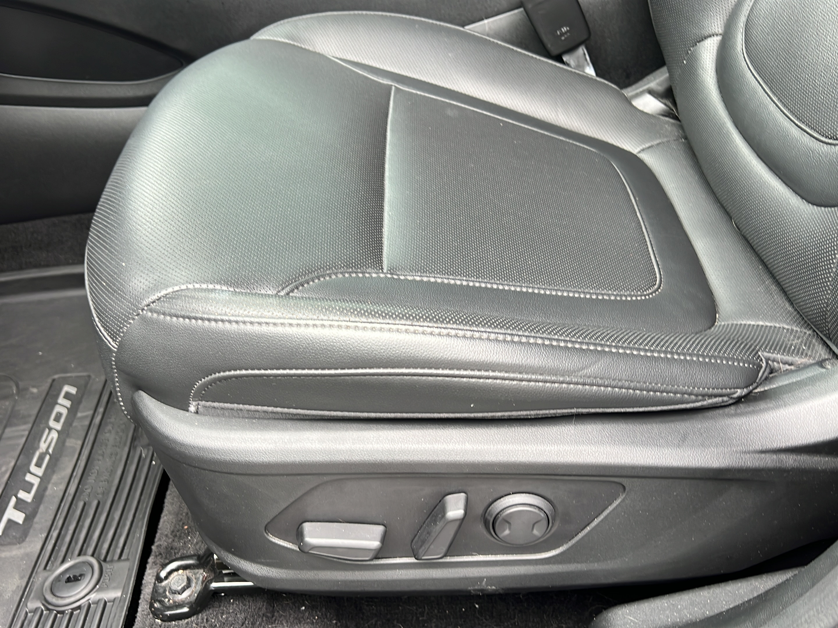 Used 2023 Hyundai Tucson SEL w/ Convenience Package FWD image 14