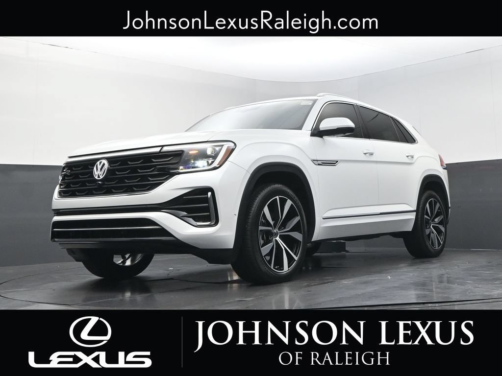Used 2025 Volkswagen Atlas Cross Sport SEL Premium R-Line AWD/4WD image 18