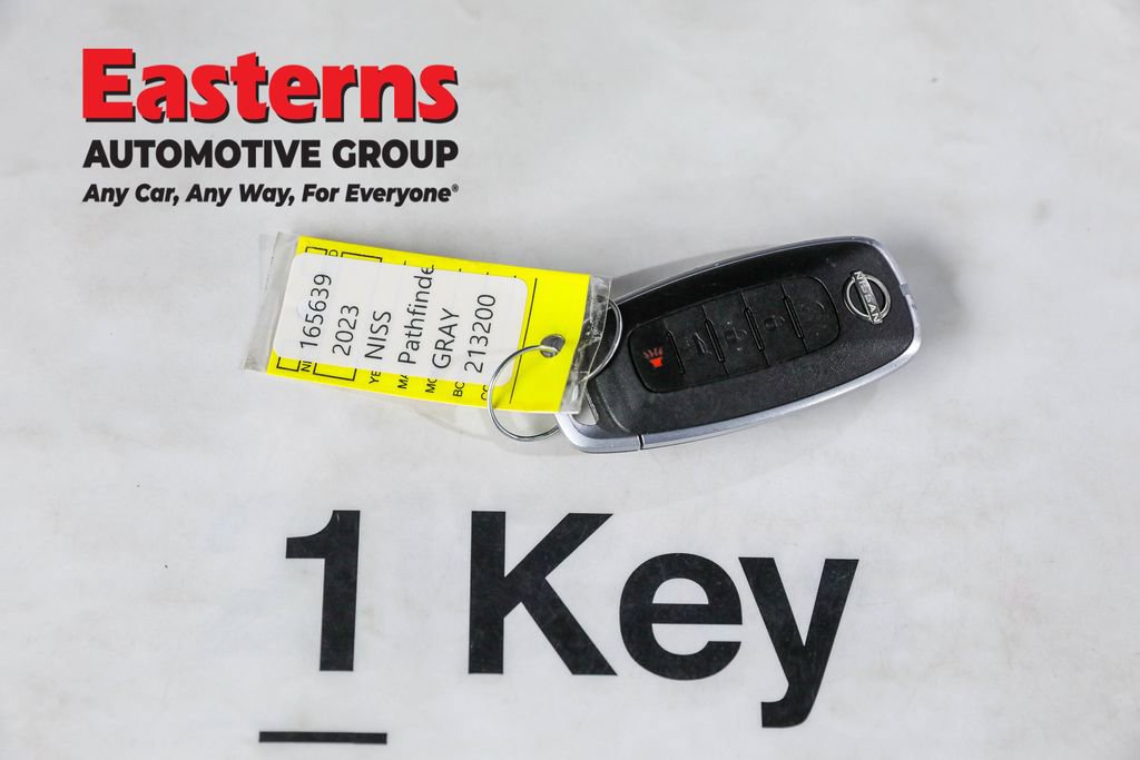 Used 2023 Nissan Pathfinder SL w/ SL Premium Package image 24