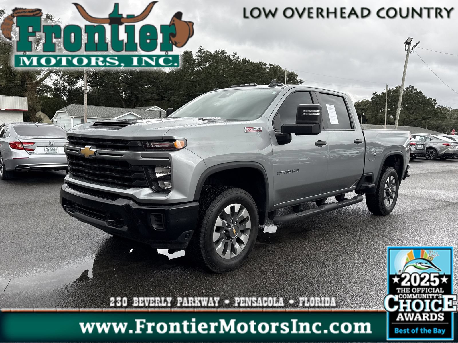 Used 2025 Chevrolet Silverado 2500 Custom w/ Custom Value Package AWD/4WD image 1