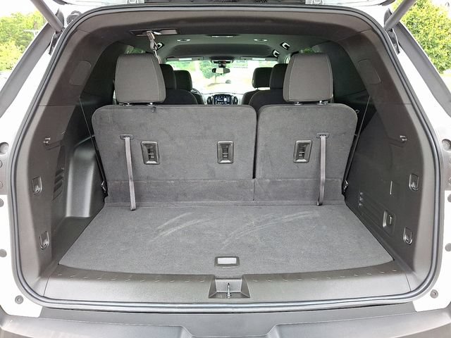 Used 2023 Chevrolet Traverse LT FWD image 30