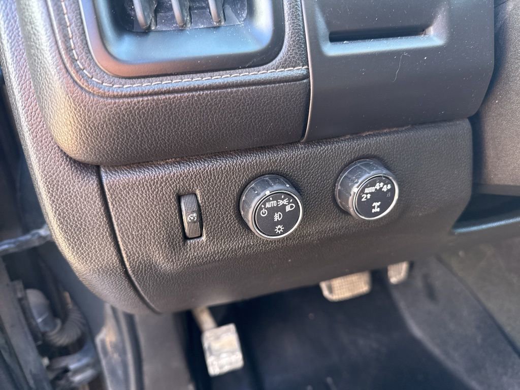 Certified 2017 GMC Canyon SLE w/ SLE Convenience Package image 29