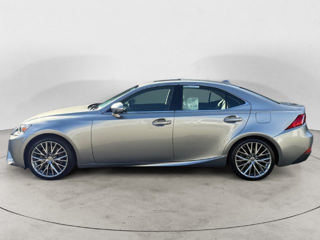 Used 2016 Lexus IS 300 AWD image 8