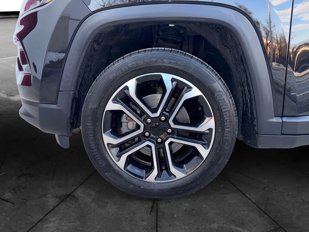 Used 2022 Jeep Compass Limited image 14