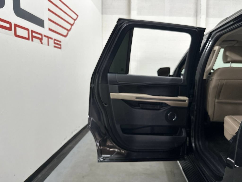 Used 2023 Ford Expedition Max XLT RWD image 47