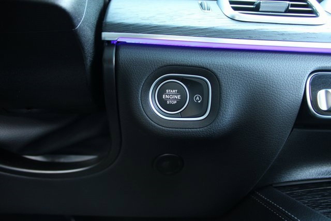 Used 2025 Mercedes-Benz GLS 450 4MATIC image 21