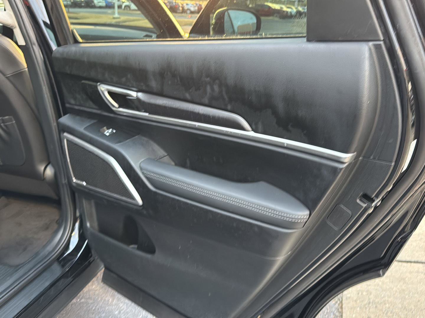 Used 2023 Kia Telluride S w/ S Sunroof Package image 13