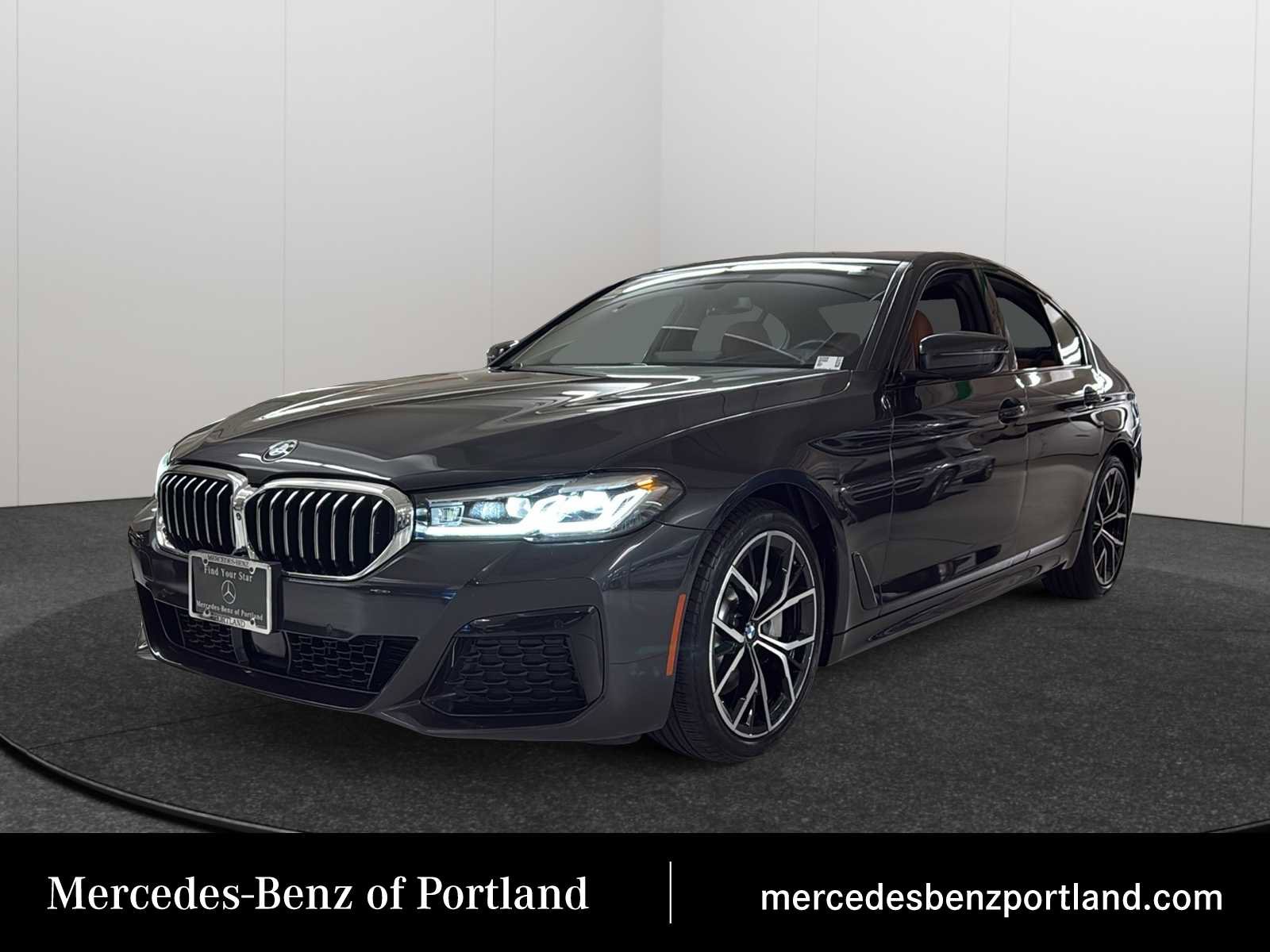 Used 2021 BMW 530i xDrive w/ M Sport Package AWD/4WD image 1