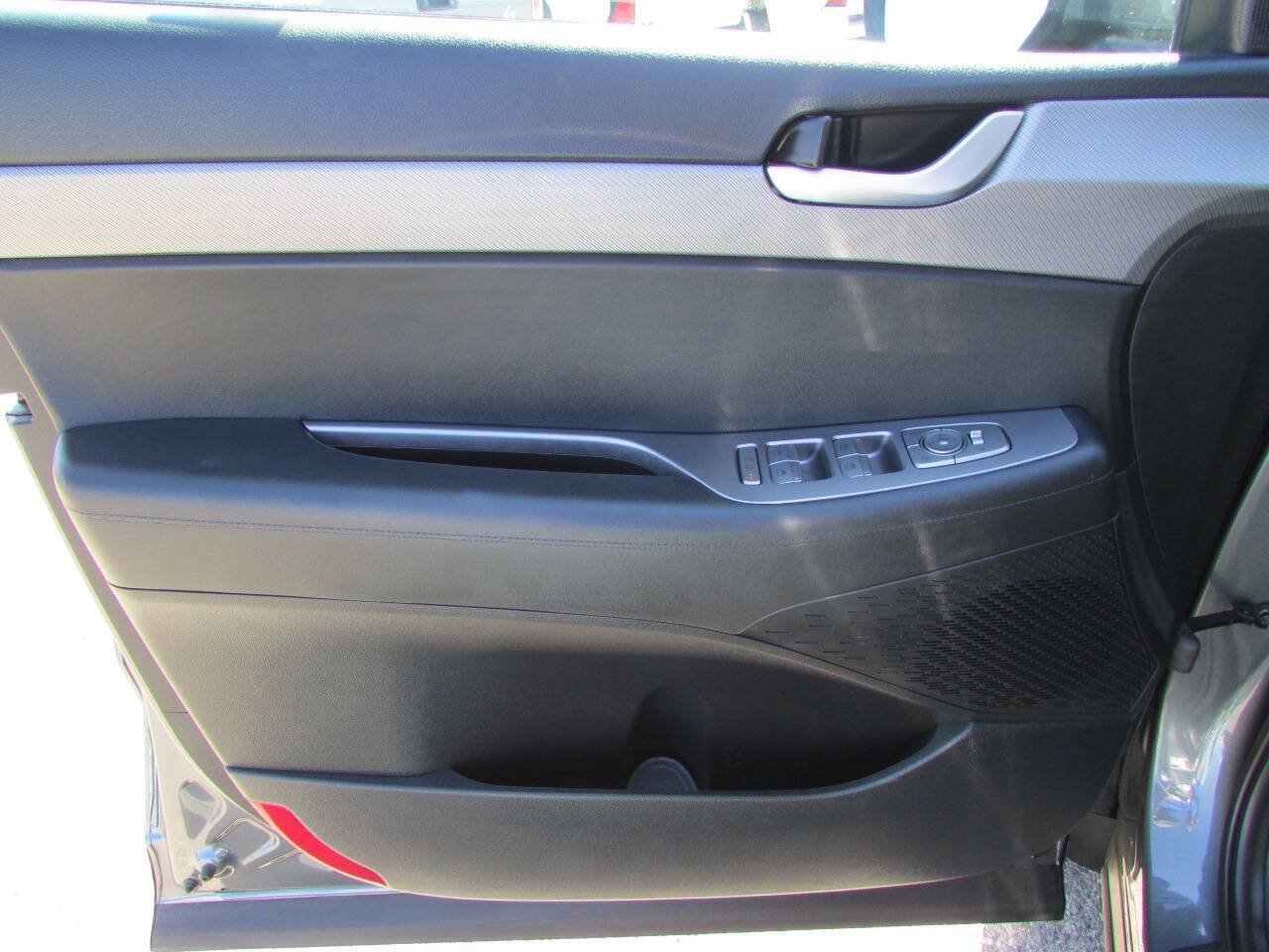 Used 2024 Hyundai Palisade SEL FWD image 16