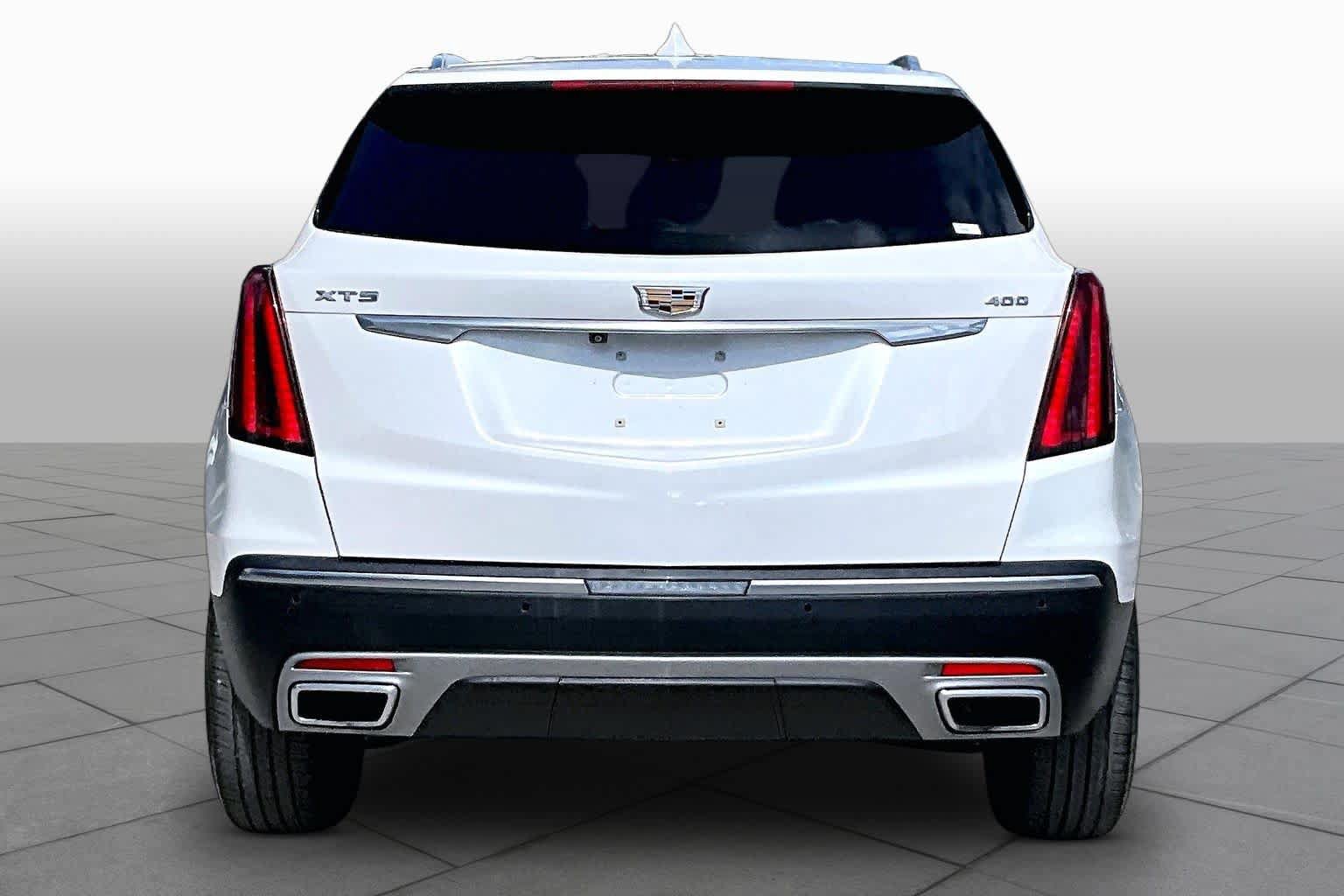 Used 2020 Cadillac XT5 Premium Luxury FWD image 5