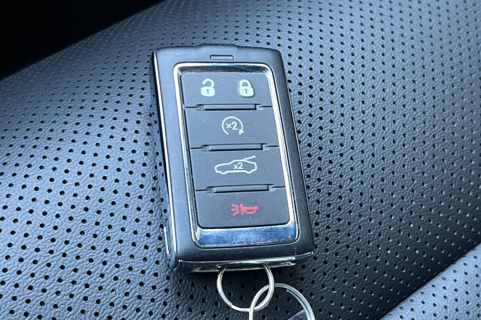 Used 2024 Dodge Charger Daytona R/T w/ Plus Group AWD/4WD image 28