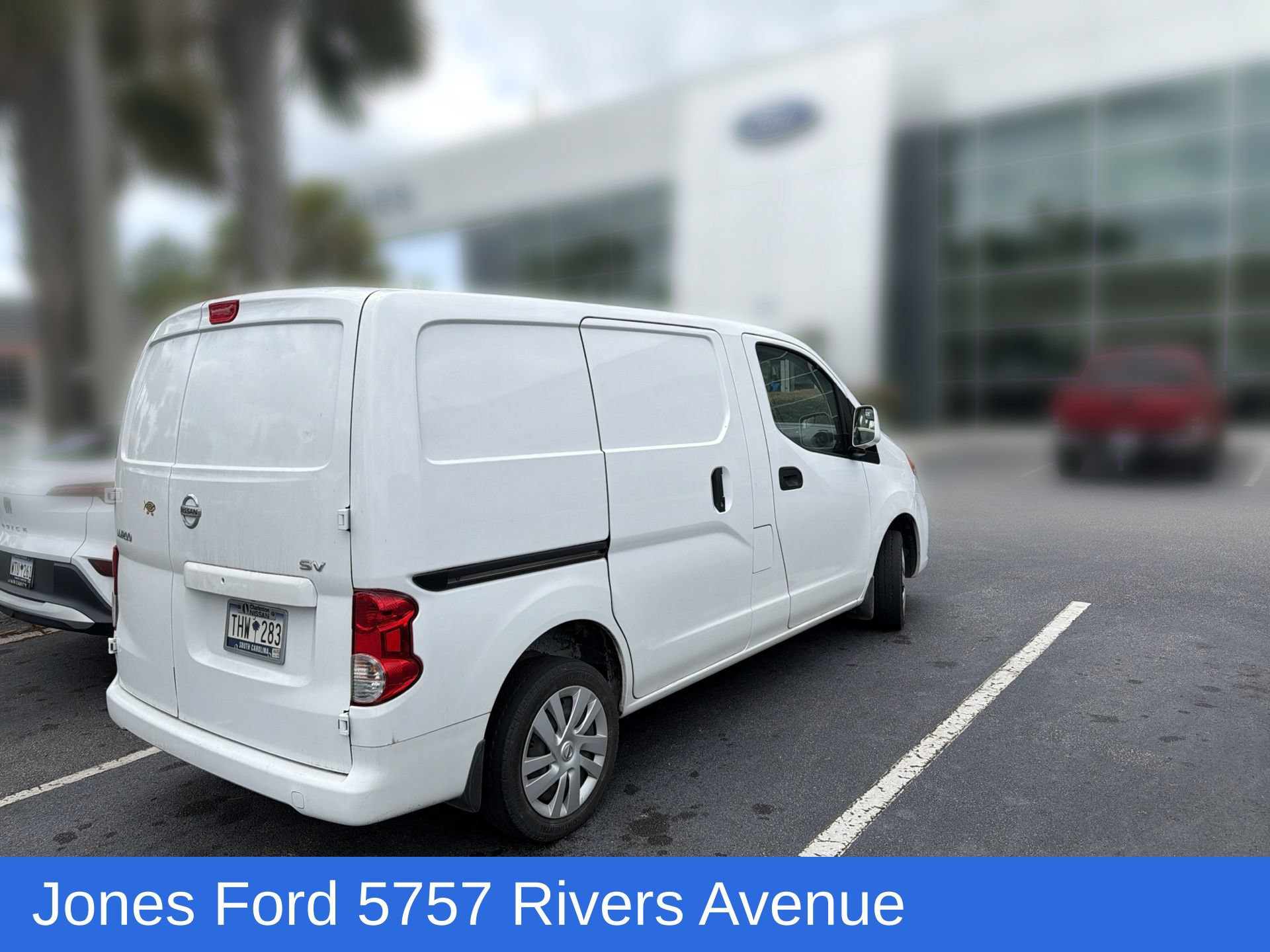 Used 2020 Nissan NV200 SV FWD image 3