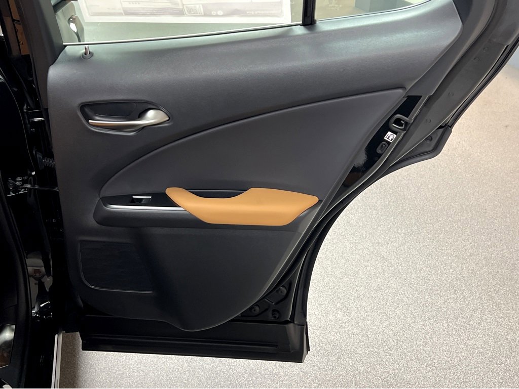New 2025 Lexus UX 300h AWD image 21