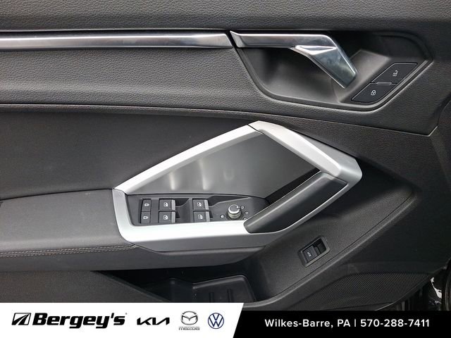 Used 2020 Audi Q3 2.0T Premium Plus image 13