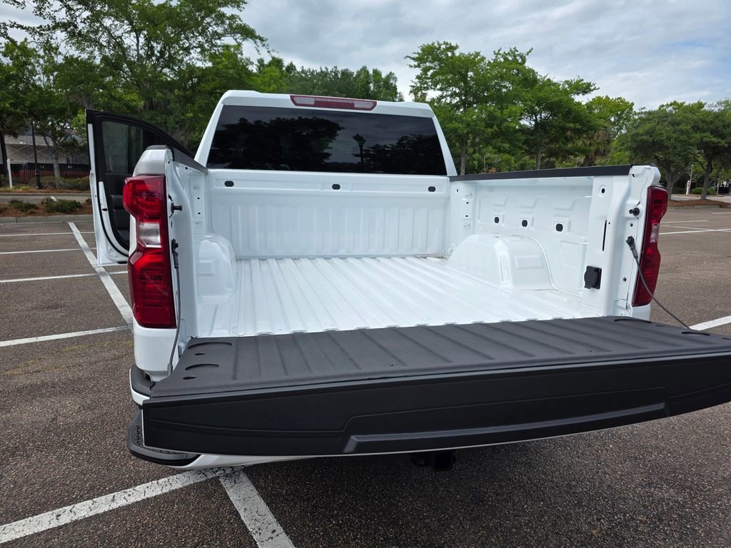 New 2026 Chevrolet Silverado 1500 Custom RWD image 22