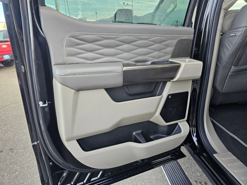 New 2026 Ford F350 Platinum w/ Platinum Plus Package image 8