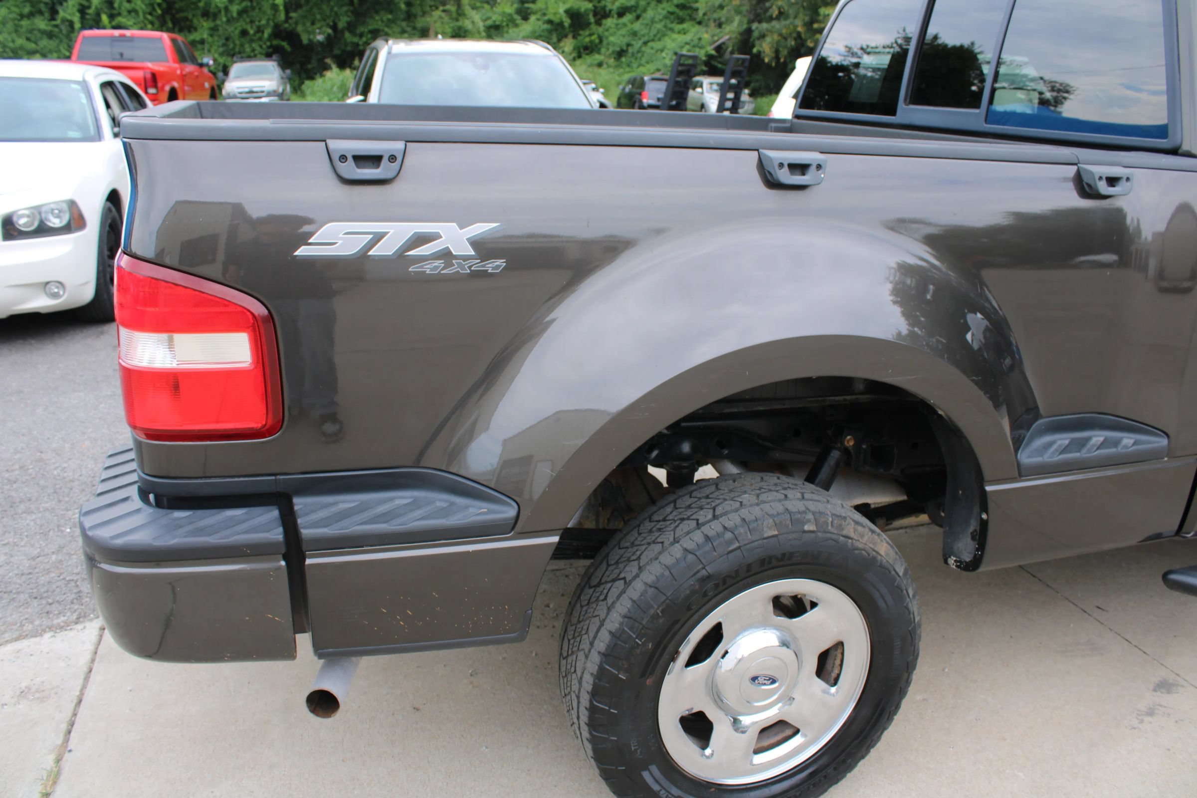 Used 2006 Ford F150 STX AWD/4WD image 10