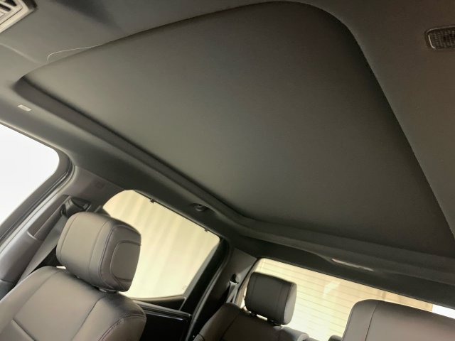 Used 2025 Toyota Tundra Platinum AWD/4WD image 26