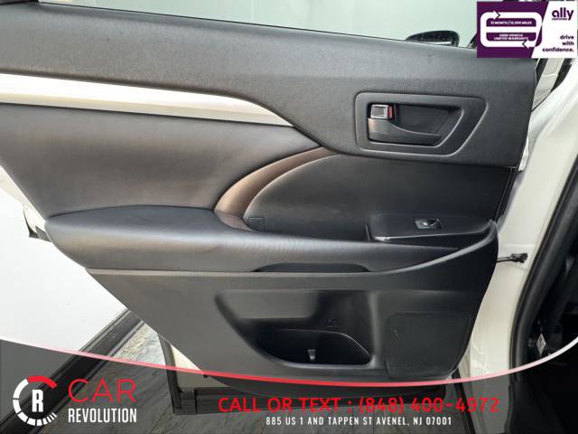 Used 2019 Toyota Highlander Plus image 43