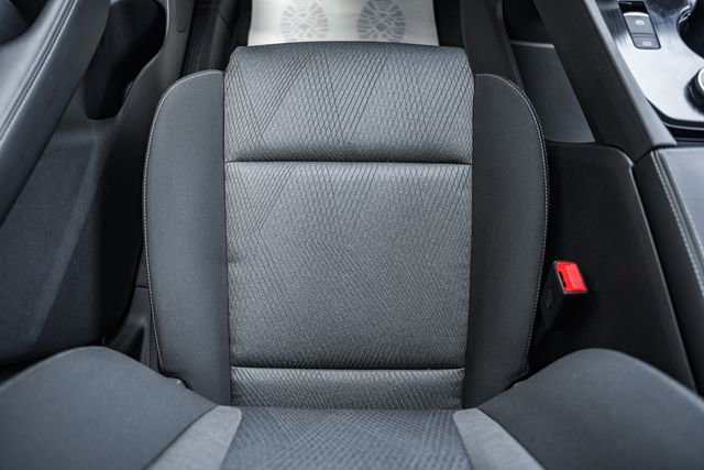 Used 2026 Nissan Rogue SV image 36