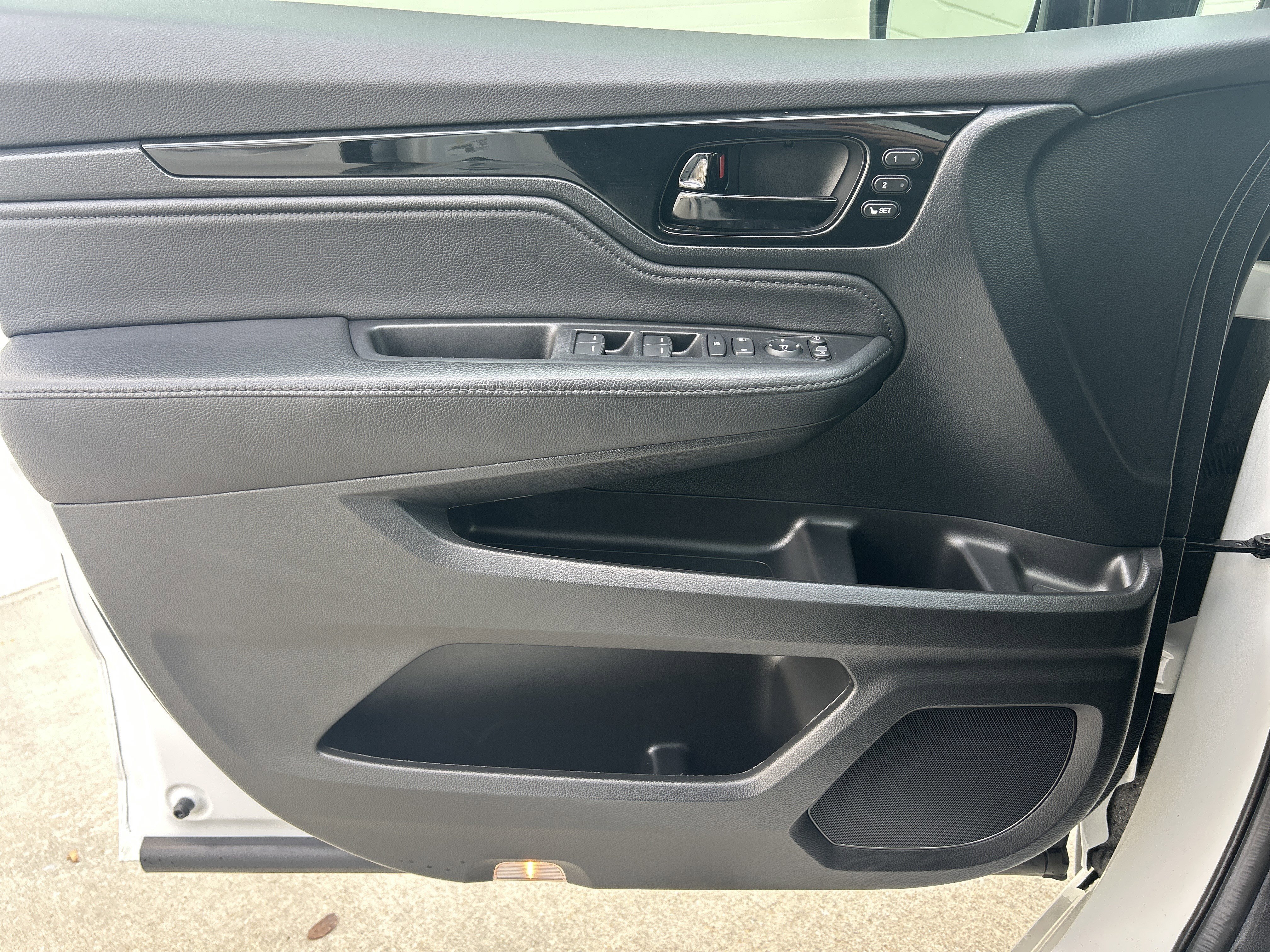 Certified 2023 Honda Odyssey Elite image 22