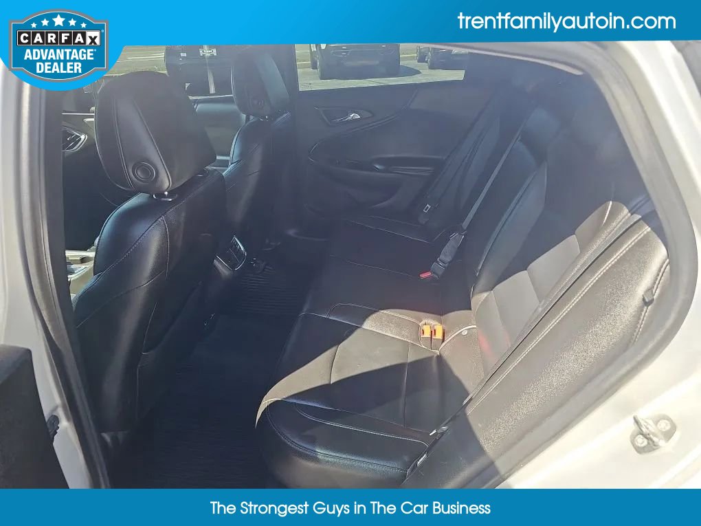 Used 2017 Chevrolet Malibu LT w/ Leather Package image 35