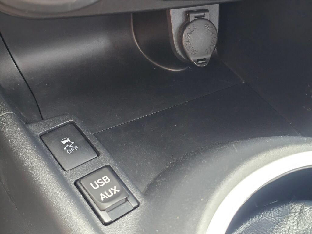 Used 2015 Scion tC FWD image 26