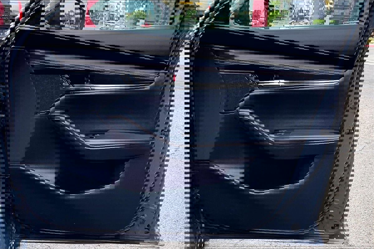 Used 2024 MAZDA MAZDA3 s image 22