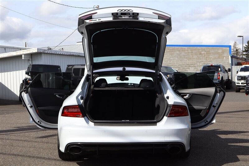 Used 2015 Audi RS 7 Prestige w/ Carbon-Optic Package image 35