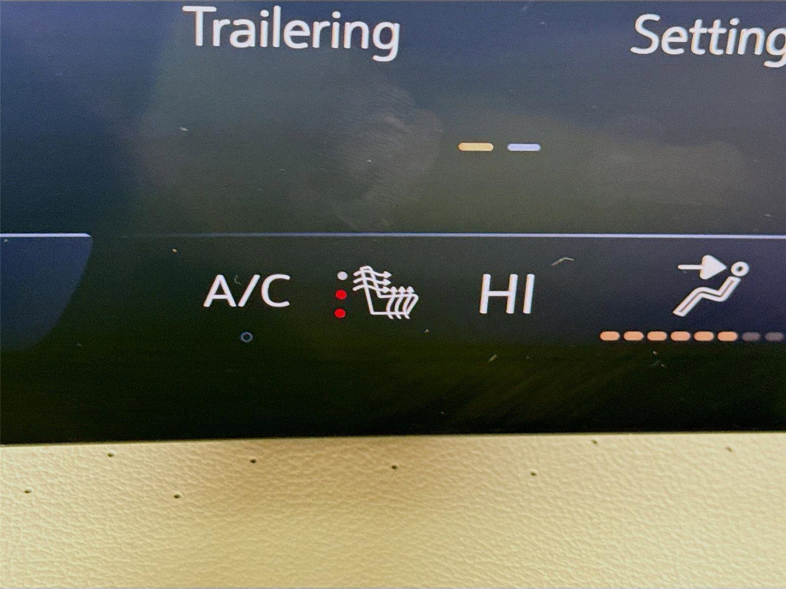 Used 2025 Buick Enclave Avenir w/ Super Cruise Package image 14