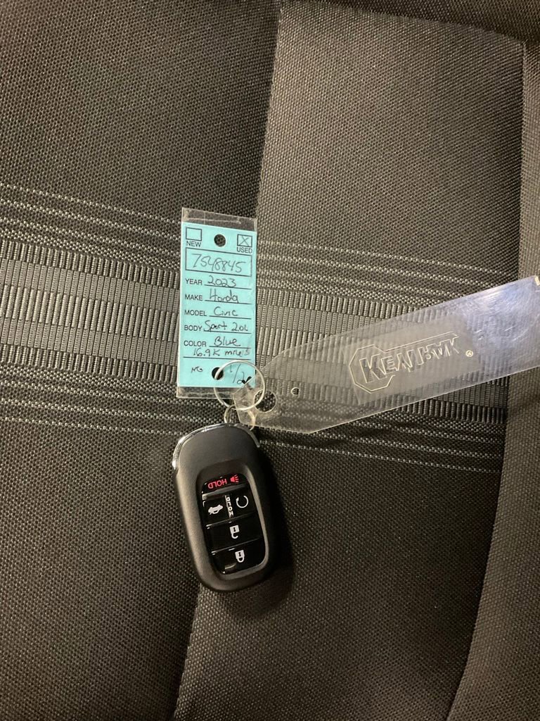 Used 2023 Honda Civic Sport image 25