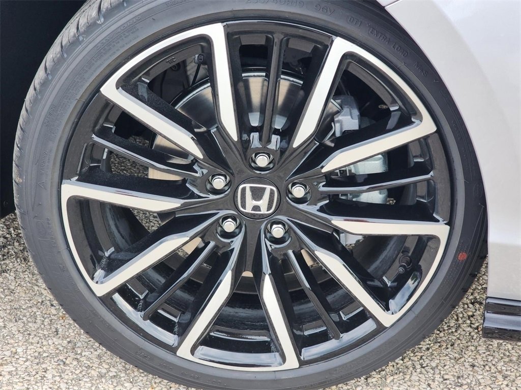 New 2025 Honda Accord Touring image 18