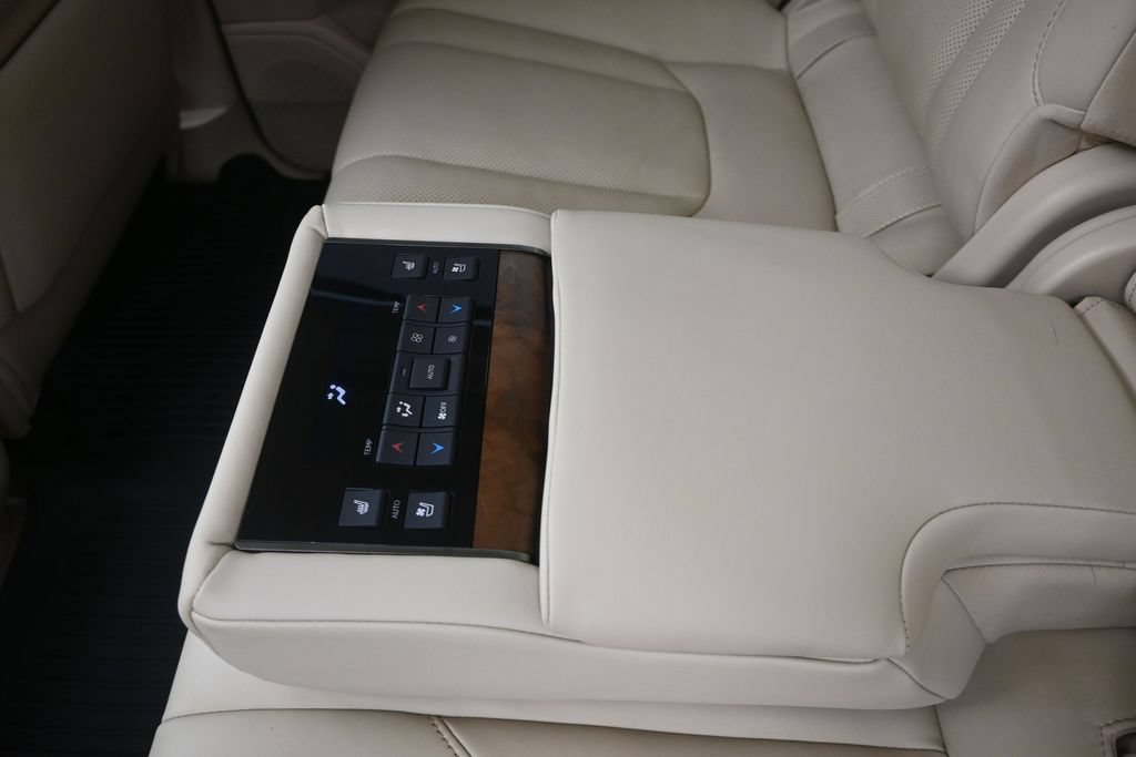 Certified 2021 Lexus LX 570 4WD w/ Luxury Package image 17