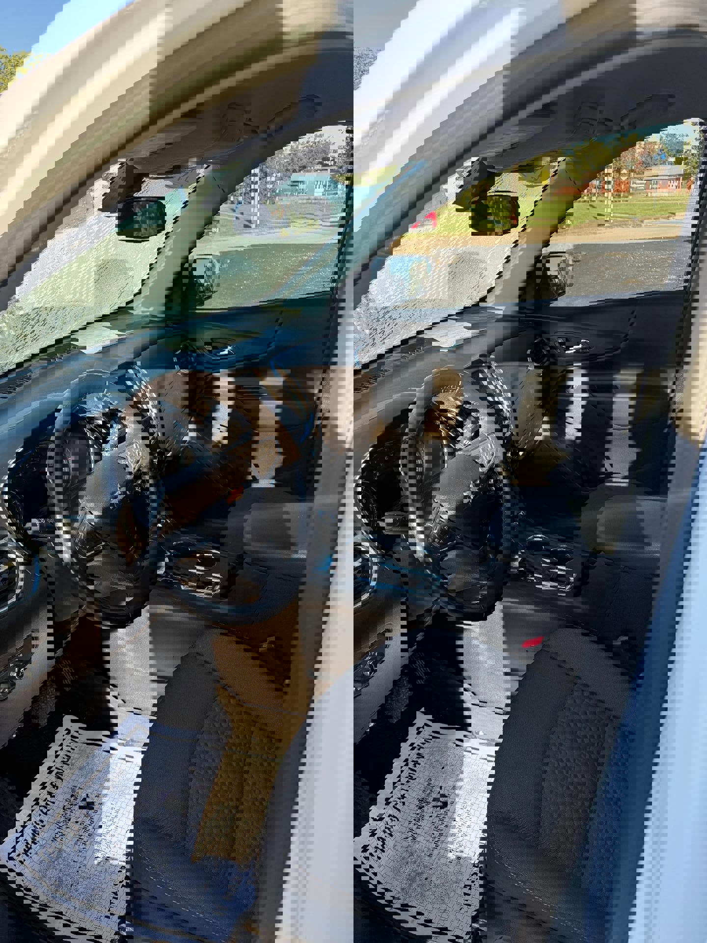 Used 2019 Chevrolet Equinox LT image 3