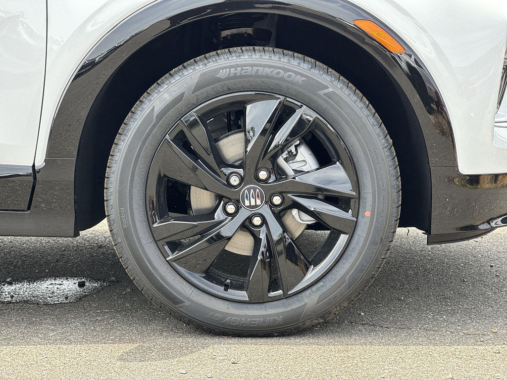 New 2026 Buick Encore GX Sport Touring FWD image 28