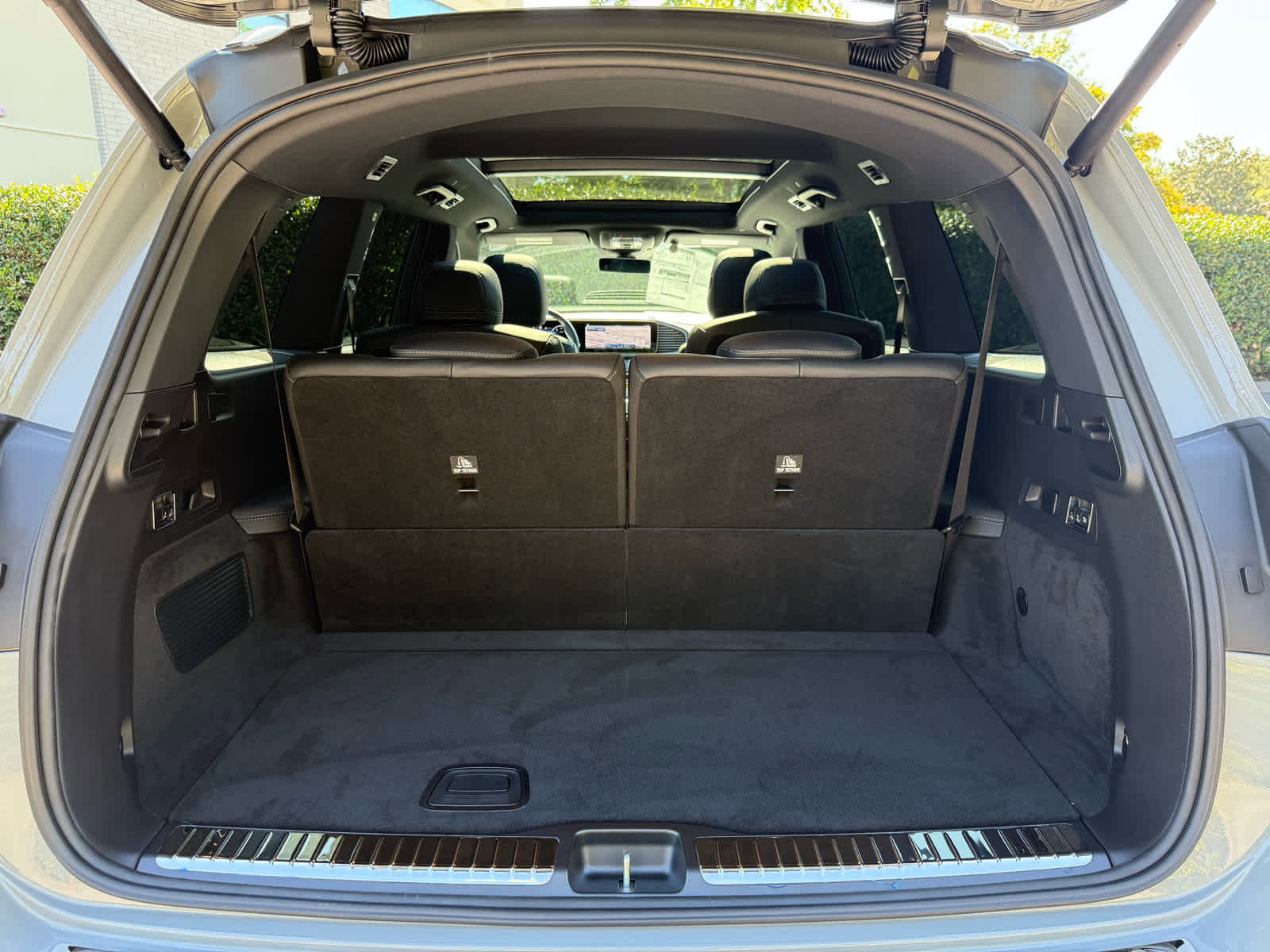 New 2026 Mercedes-Benz GLS 580 4MATIC image 38