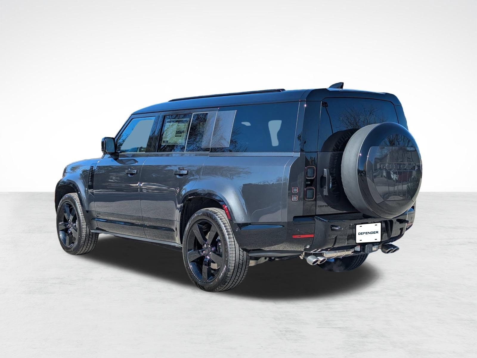 New 2026 Land Rover Defender 130 V8 AWD/4WD image 3