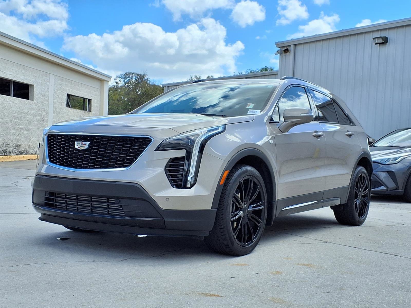 Used 2023 Cadillac XT4 Sport image 1