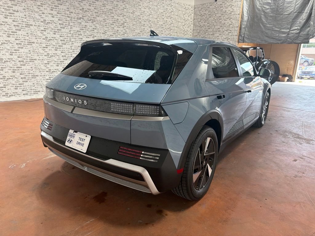 New 2027 Hyundai Ioniq 5 SE RWD image 7