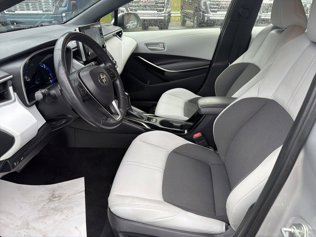 Used 2022 Toyota Corolla XSE image 16