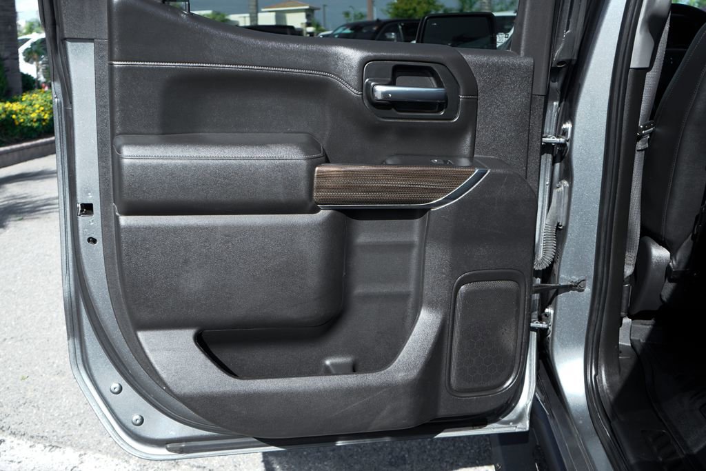 Used 2020 Chevrolet Silverado 1500 LT Trail Boss AWD/4WD image 31