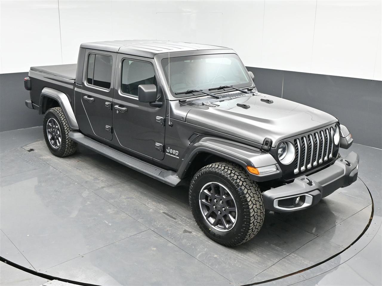 Used 2023 Jeep Gladiator Overland w/ Popular Equipment Package image 23