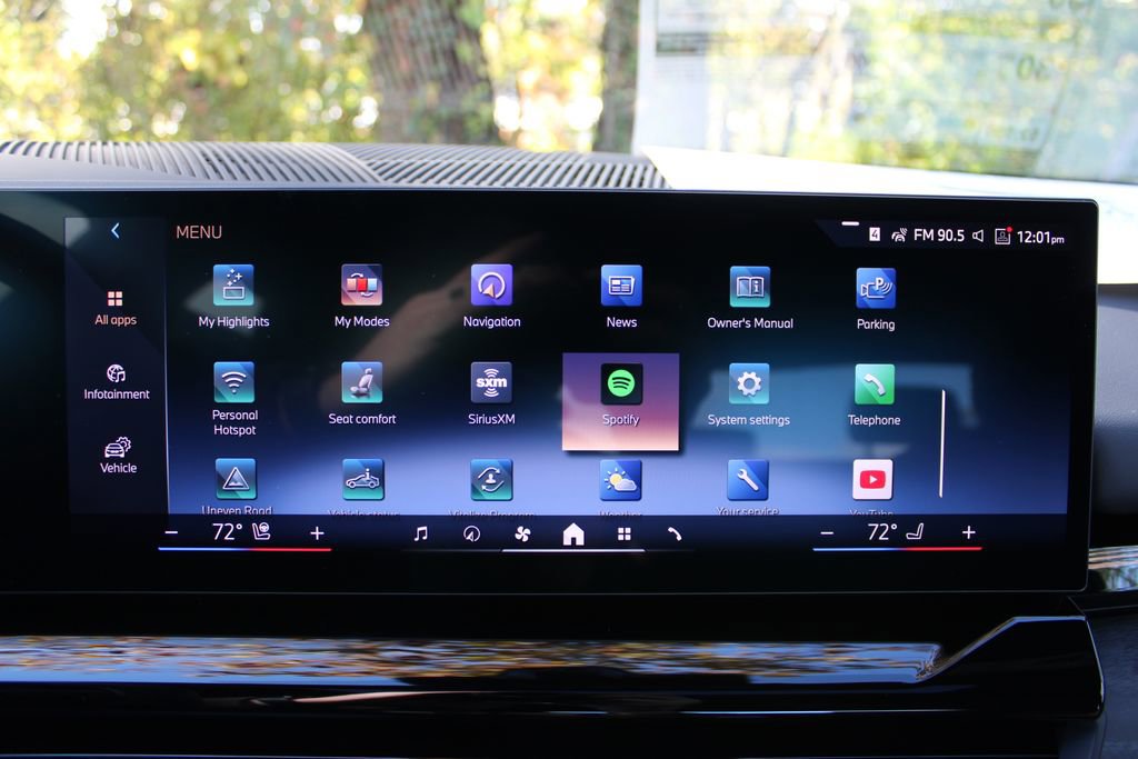 New 2026 BMW 530i xDrive w/ M Sport Package image 15