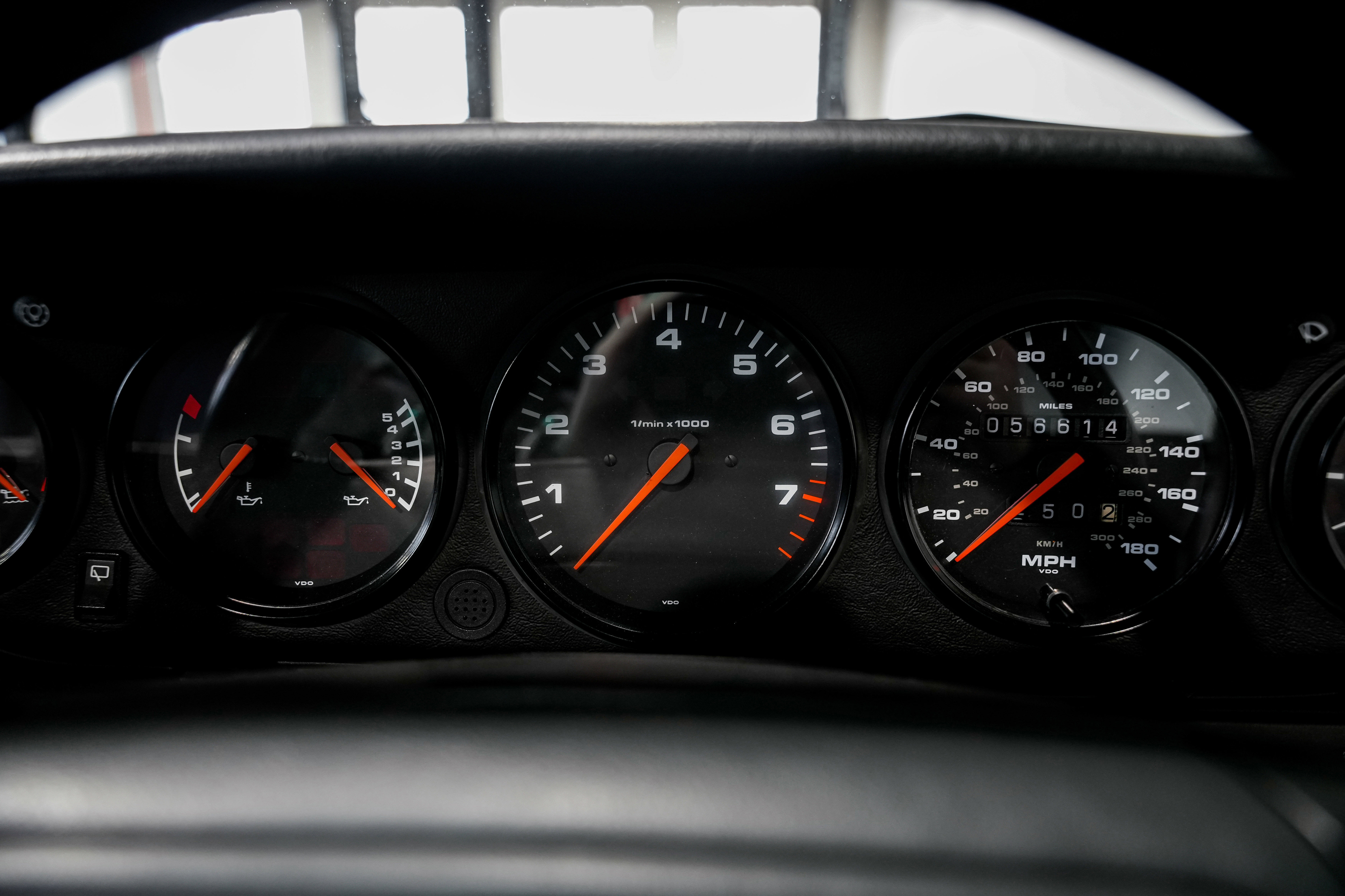 Used 1992 Porsche 911 Targa image 12