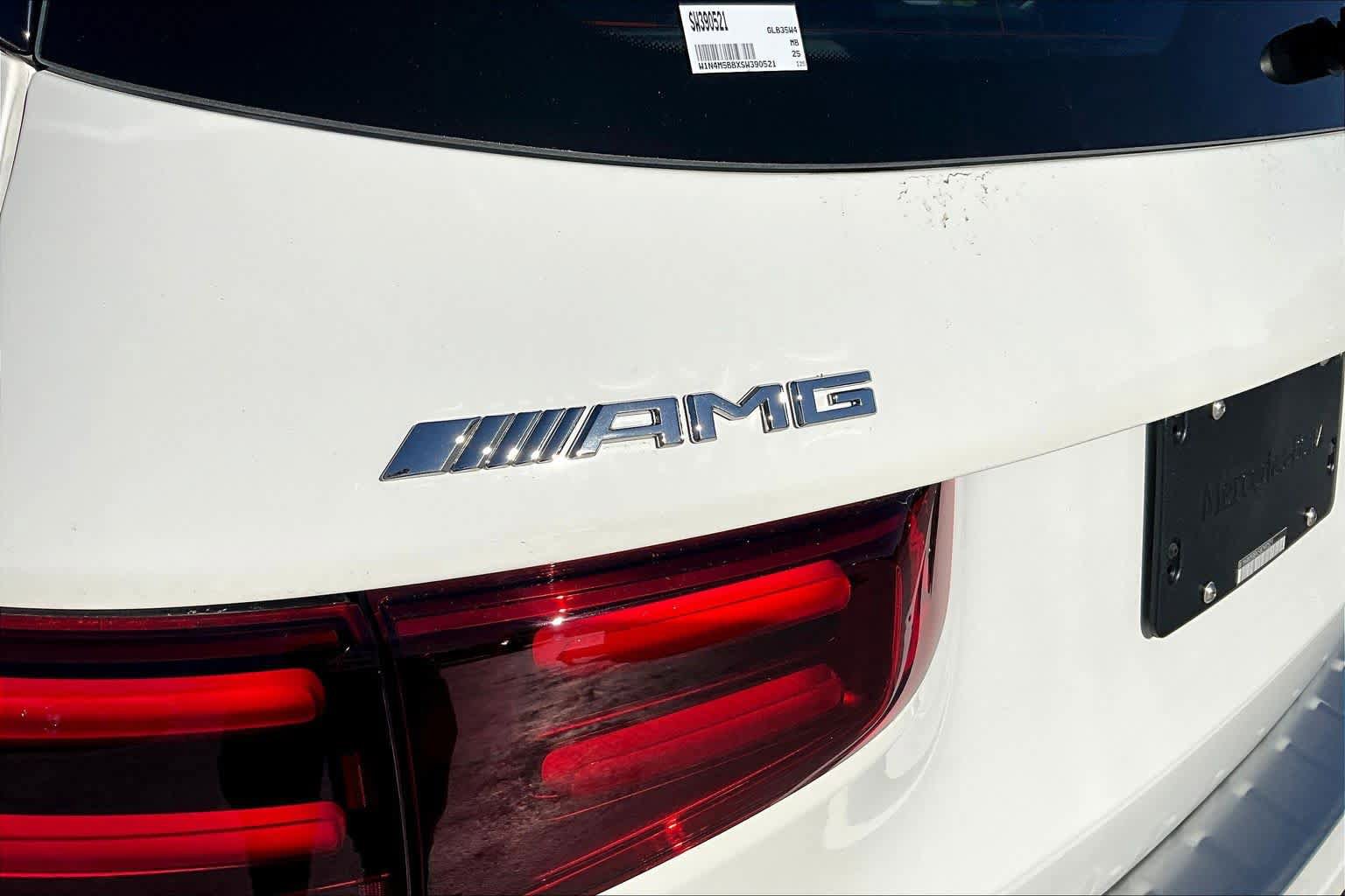 Used 2025 Mercedes-Benz GLB 35 AMG 4MATIC image 10