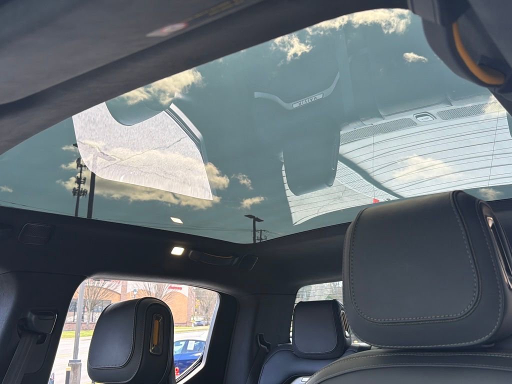 Used 2024 Rivian R1T Adventure image 51