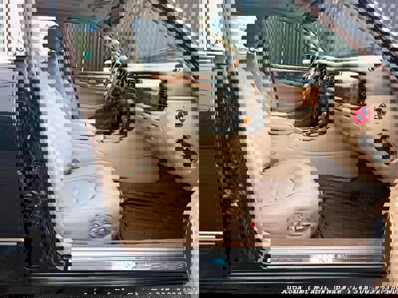 Used 1999 Jaguar XJ8 L image 23