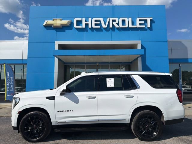 Used 2024 GMC Yukon Denali AWD/4WD image 2